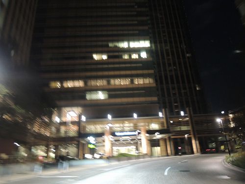 MerKneedes201401143.jpg
